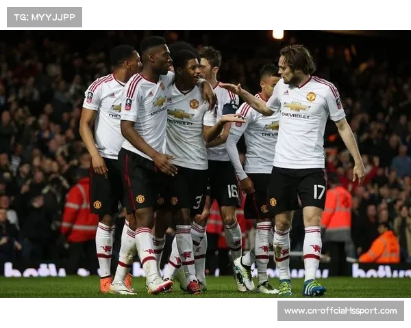 西汉姆联对阵曼联，铁锤帮主场历史优势迎战红魔四连胜势头