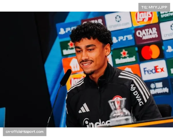 法兰克福伤病报告更新，两名主力边后卫复出，有望提升球队转换宽度